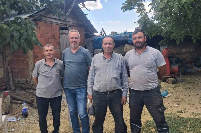 Uşak İl Tarım ve Orman Müdürlüğü ekiplerince üreticilere saha ziyareti gerçekleştirildi