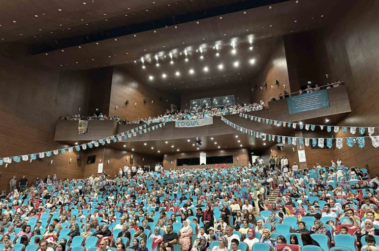 Uşak’ta TÜGVA yaz okulları sona erdi