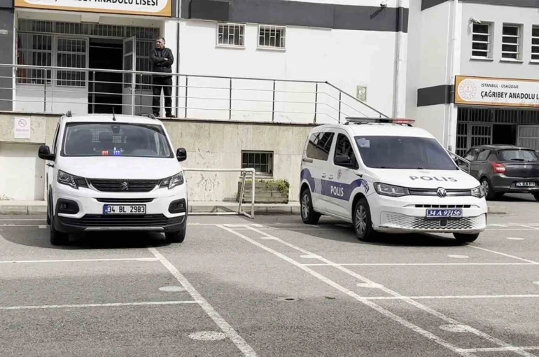 Üsküdar’da okullarda güvenlik önlemleri artırıldı 