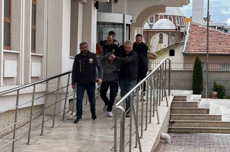 Usulsüz alkol satışında 1 kişiyi öldüren zanlılara müebbet hapis talebi