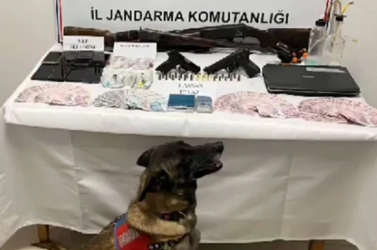 Uyuşturucu operasyonlarında 9 kişi gözaltına alındı