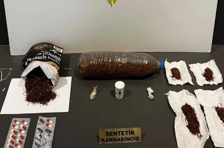 Uyuşturucu operasyonunda 8 şüpheli yakalandı