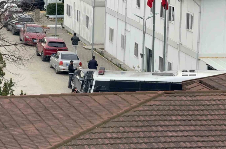 Uyuşturucu soruşturmasında gözaltına alınan ünlüler Adli Tıp Kurumu’na getirildi 