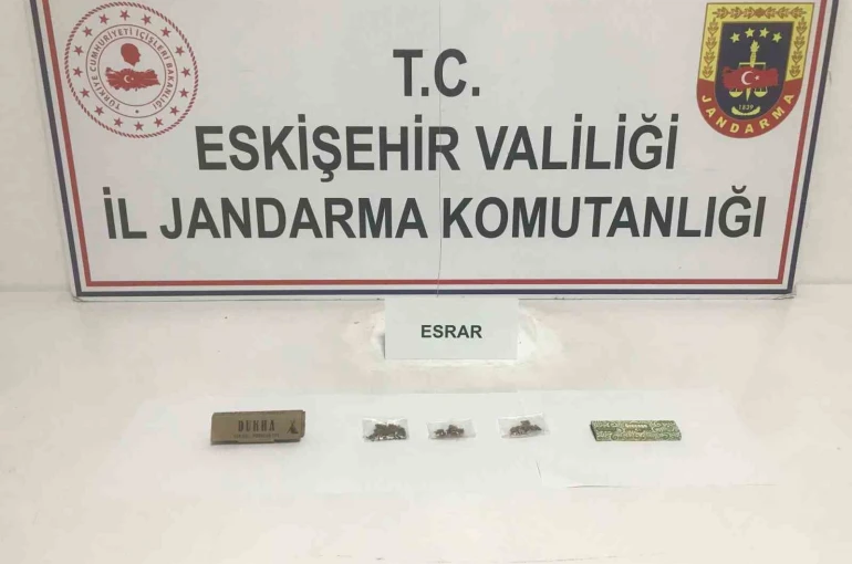 Uyuşturucu ticaretine jandarma engeli