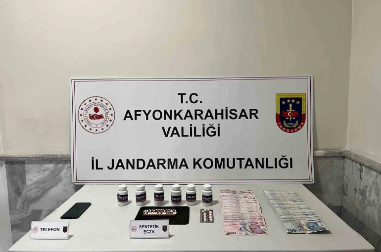 Uyusuturucu operasyonlarında yakalanan 4 kişi tutuklandı 
