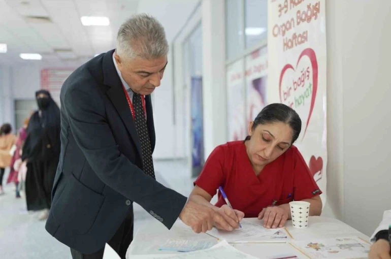 Uzman Doç. Dr. Dişli: "Nakillerle birçok hasta hayata tutunmaktadır" 