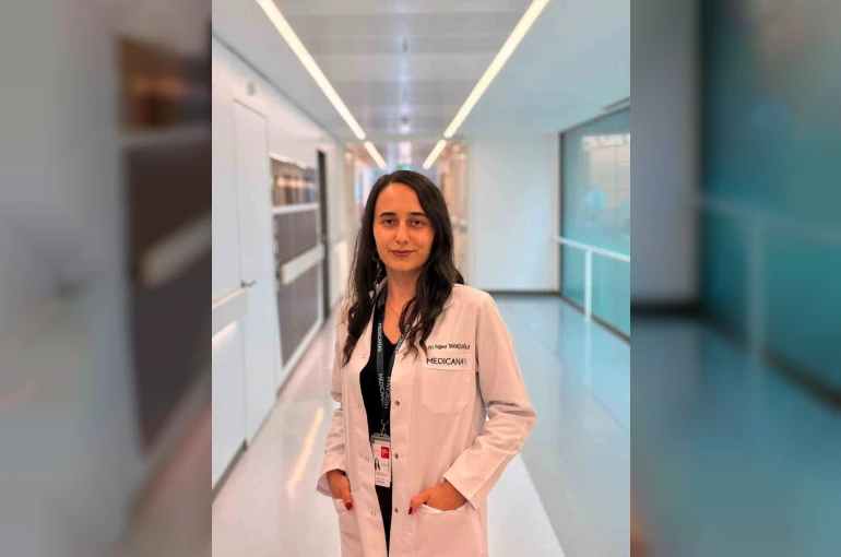 Uzmandan emziren annelere uyarı: "İki kişilik değil, dengeli beslenin"