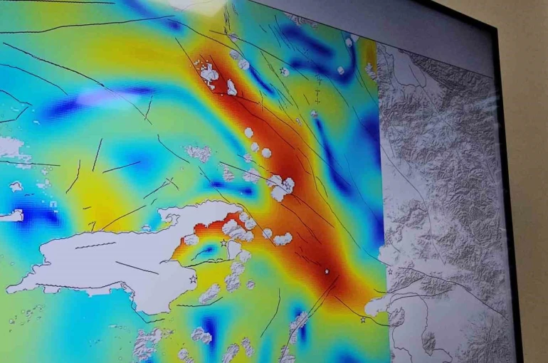 Uzmanından Doğu Anadolu için uyarı, "2011’deki deprem her şeyin bittiği anlamına gelmiyor"