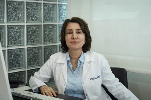 Uzmanından uyarı: "Menopozda ‘dilimin ucunda’ hissi artabilir" 