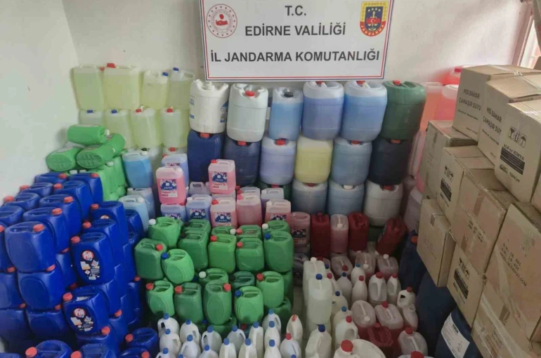 Uzunköprü’de 1 milyon 950 bin TL’lik sahte deterjan ele geçirildi 