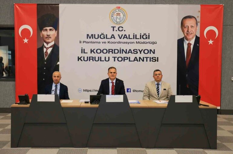Vali Akbıyık’tan eski tip sürücü belgesi uyarısı 