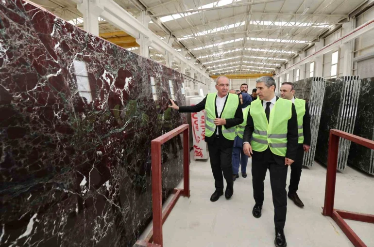 Vali Aktaş: "İscehisar mermeri dünyanın dört bir yanında yapıları süslüyor" 