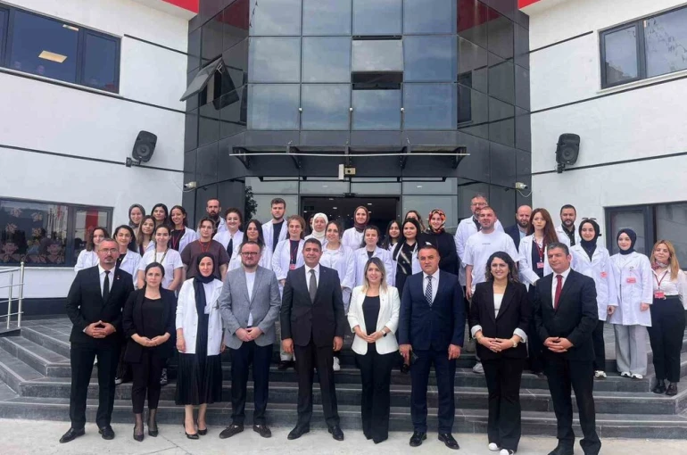 Vali Aslan Bahçeşehir Kolejinde 