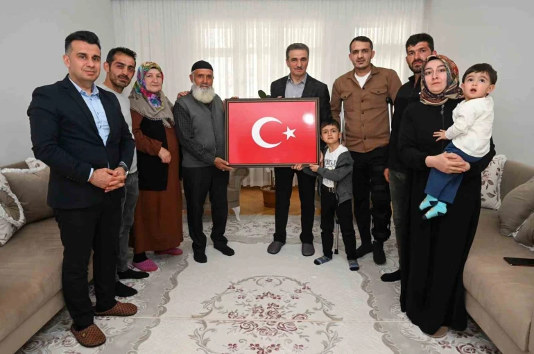 Vali Baruş’tan vefa ziyaretleri 