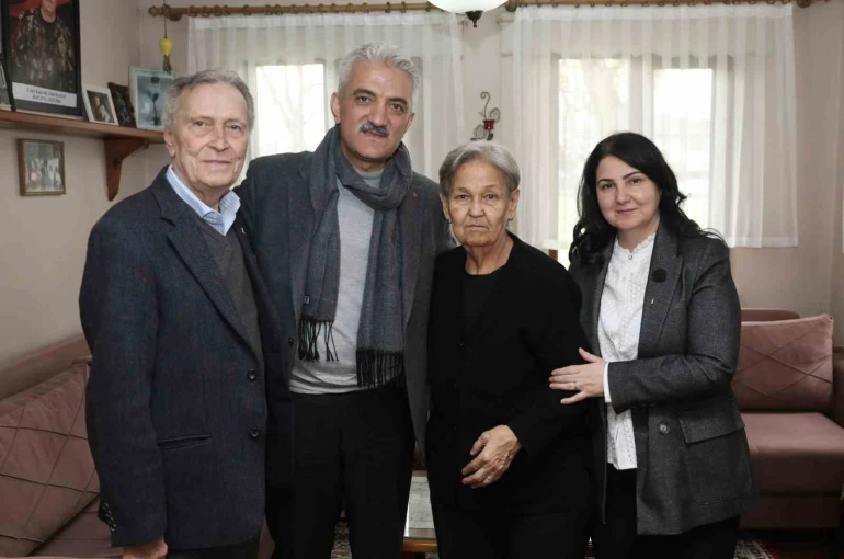 Vali Makas şehit ailelerini yalnız bırakmıyor