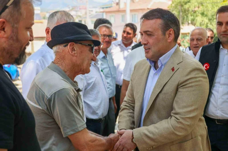 Vali Sözer, Çerkeşli Köyü’nde vatandaşlarla bir araya geldi