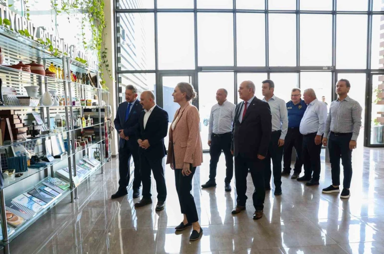 Vali Varol Nazilli Ticaret Odası’na iade-i ziyarette bulundu