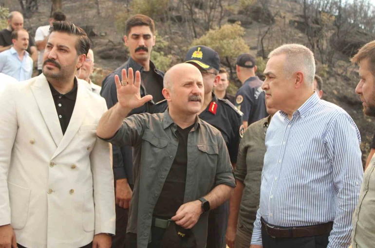 Vali Varol: "Yangını tamamen kontrol altına almak için 805 personel sahada görev yapıyor" 