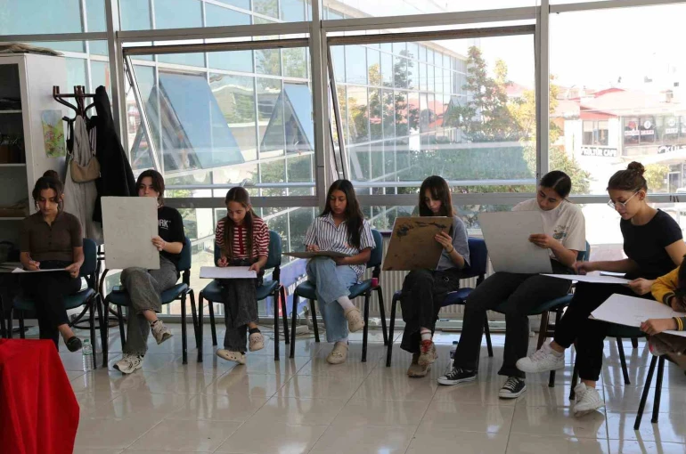 Van Büyükşehir Belediyesinden teorik ve uygulamalı deneme sınavları 