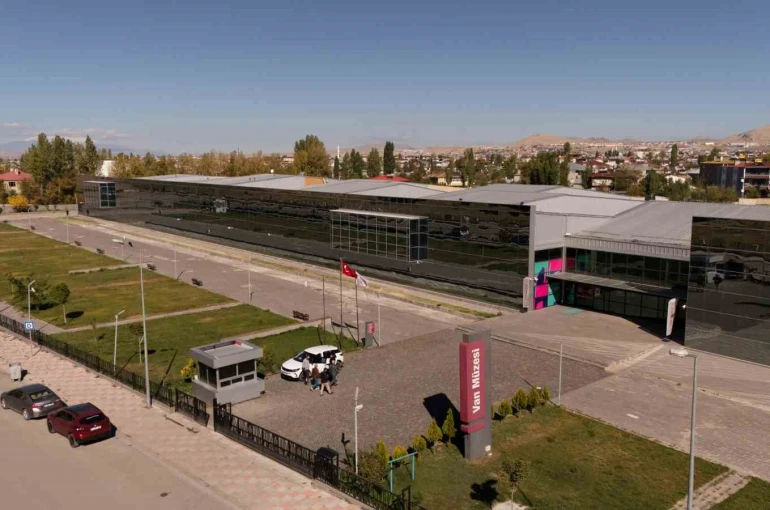 Van Müzesi bakım ve onarım çalışmaları nedeniyle geçici olarak kapatıldı 
