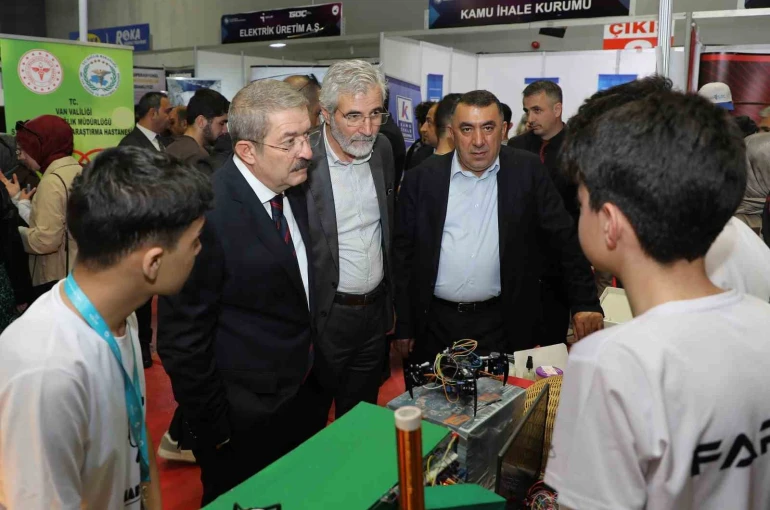 Van TSO Başkanı Takva: "Gençlerimiz iş aramasın, iş kursun" 