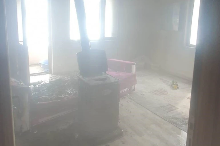 Van’da ev yangını