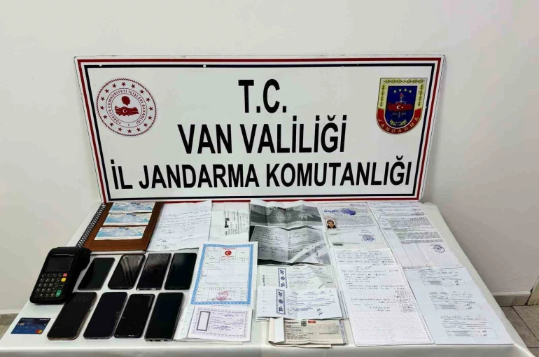 Van’da ‘tefecilik’ operasyonu: 8 gözaltı 