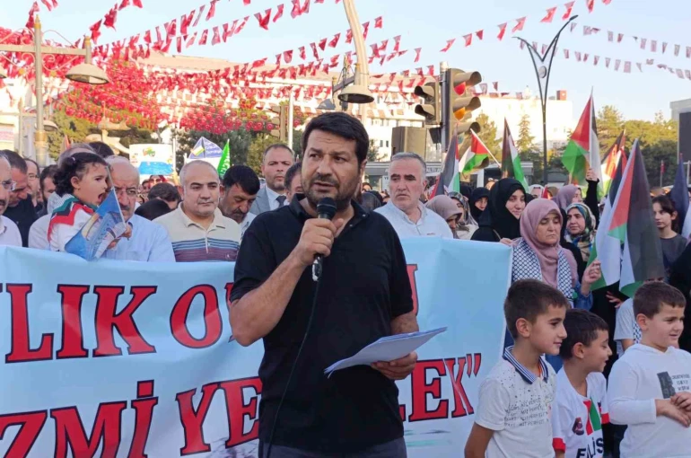 Van’daki STK’lardan Küresel Sumud Filosu’na destek 