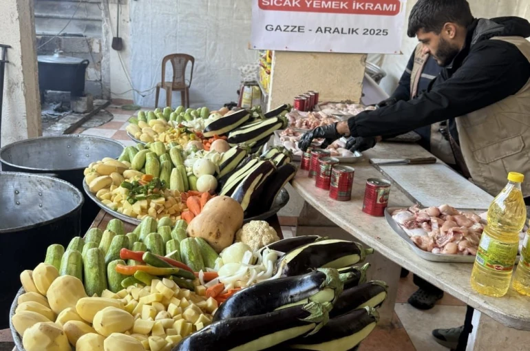 Vatan Sevdalıları Vakfı’ndan Gazze’ye yardım eli 