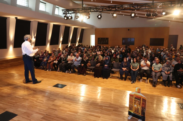 “Vefa Umresi”nde ilk kafile için eğitim programı düzenlendi
