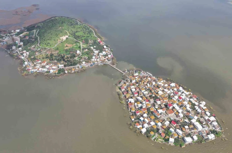 "Velhasıl sudan ibaret Bursa"nın dağı ovası suyla doldu 