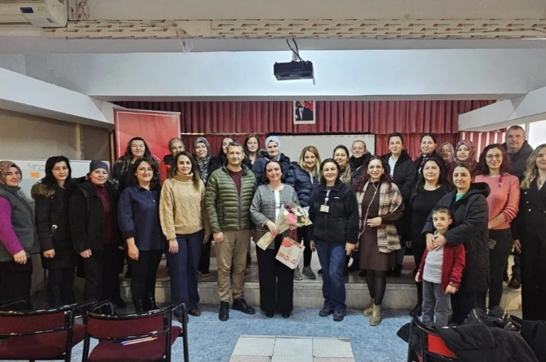 Velilere Yönelik ’Ailede Hayat Boyu Öğrenme’ semineri gerçekleştirildi 