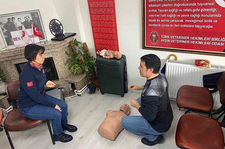 Veteriner hekimlere ilkyardım eğitimi 