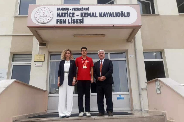 Vezirköprü’nün TEKNOFEST 2025’te çifte birincilik gururu 