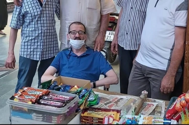 Vicdansız hırsız engelli vatandaşın parasını çaldı 