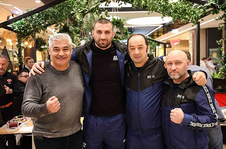 Viktor Faust, Makedon rakibi Cvetkov’u ilk rauntta nakavt etti