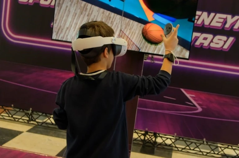VR Basketbol Heyecanı M1 Konya AVM’de yoğun ilgi gördü 