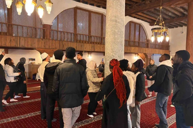 Yabancı üniversite öğrencileri Şuhut’un tarih ve kültürüyle buluştu 