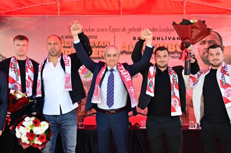 Yağlı güreşlerin efsane ismi Ali Gürbüz’e coşkulu karşılama 