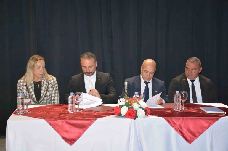 Yakın Doğu Üniversitesi Hastanesi ülke sporunun yanında 