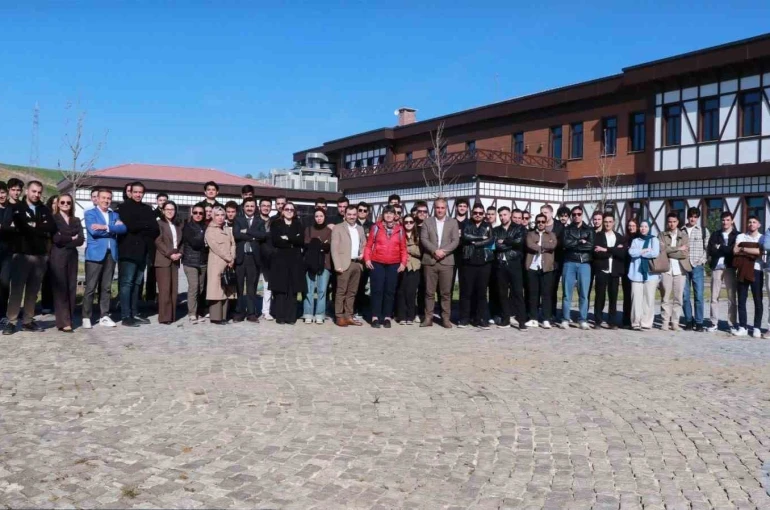 Yalova OSB’den TEKNOFEST yolunda gençlere güçlü destek 