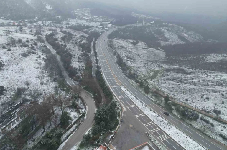 Yalova’da kar yağışı 