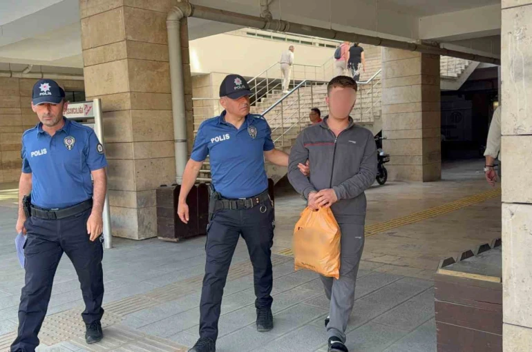 Yan bakma kavgası kanlı bitti: 1 tutuklama 