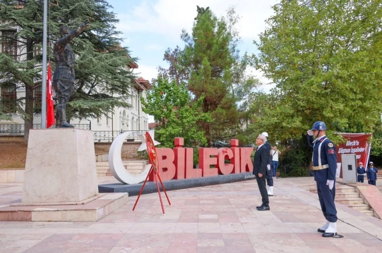 ’Yanık Şehir’ Bilecik’in düşman işgalden kurtuluşunun 103’üncü yılı kutlandı 