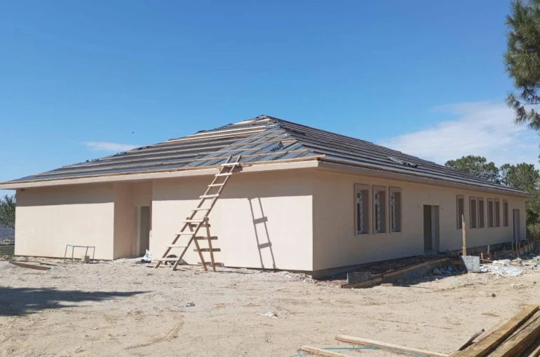 Yarım kalan okul inşaatı yeniden başlıyor 