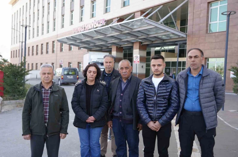 Yaya geçidinde minibüs çarpan Ayteş’in ailesi adalet istiyor