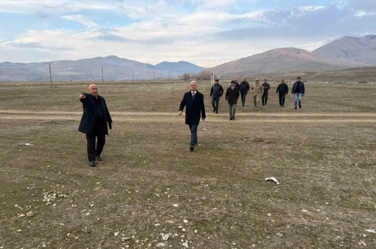 Yaygın beldesine sentetik çim yüzeyli futbol sahası yapılacak 