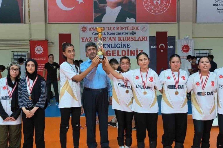 Yaz Kur’an Kursları dolu dolu tamamlandı