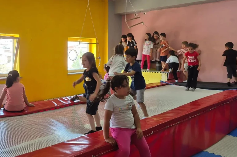 Yaz Kur’an kurslarında eğitim sosyal ve sportif faaliyetlerle destekleniyor 
