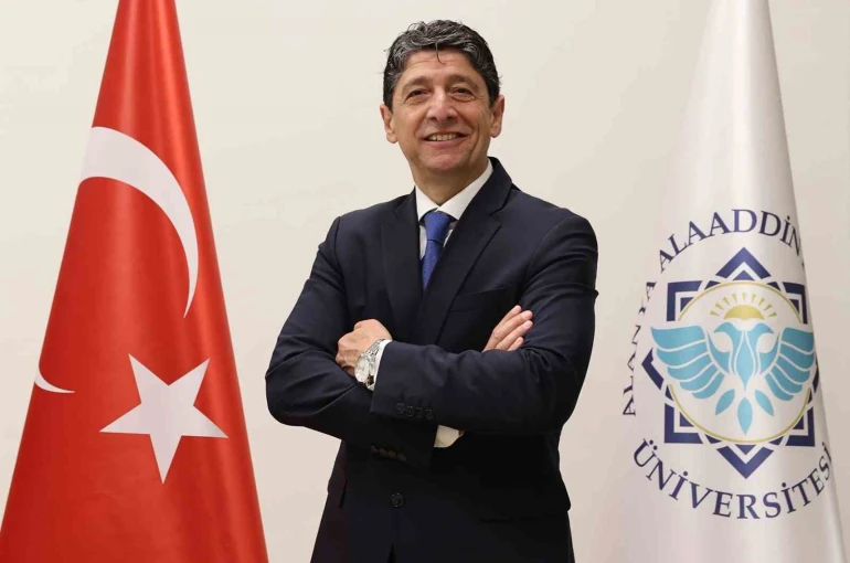Yaz sıcaklarında yaşlılara sağlıklı yaşam önerisi